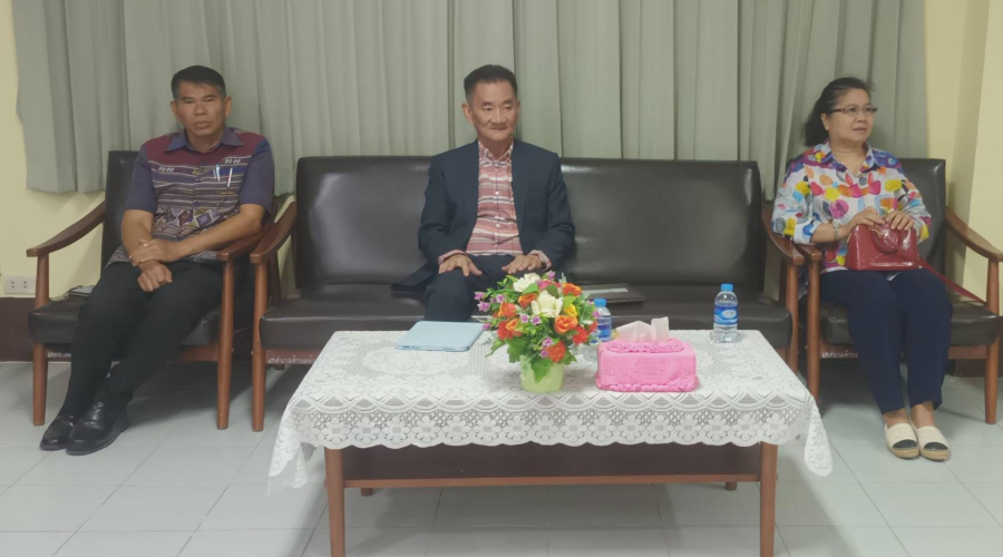 วันที่ 22 กรกฎาคม 2568 ณ ห้องประชุมเทศบาลตำบลห้วยทับทันนายชัยยันต์ เทพเกษตรกุล นายกเทศมนตรีตำบลห้วยทับทัน เป็นประธานพิธีเปิดโครงการพระราชดำริด้านสาธารณสุข อบรมหมอหมู่บ้านในพระราชประสงค์ ประจำปี 2568